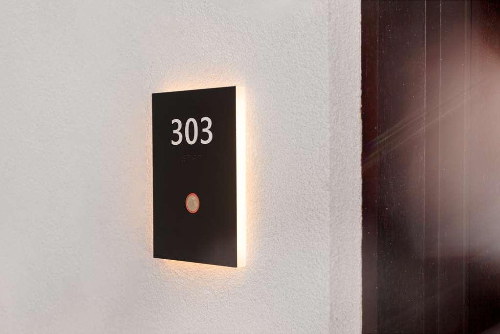 Zenza Boutique Hotel Turtle Cove Δωμάτιο φωτογραφία